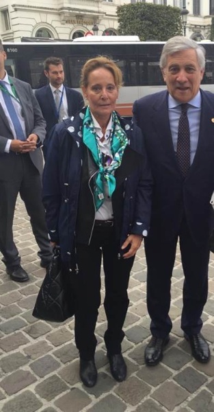 ROSA MATEOS+ A YAJANI